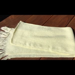 Brand new Neck Scarf Warm Comfy Soft Off White Light Cream alpaca blend soft